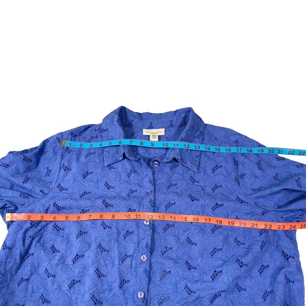 Appleseed's 18W Blue Button Up Blouse Floral Eyelet Long Sleeve Coastal Preppy - Picture 5 of 8